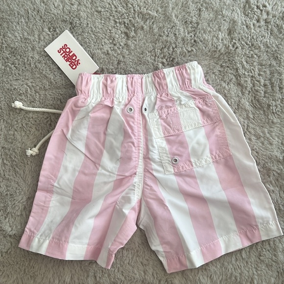 Solid & Striped Boys swim trunk Size 2 - Picture 3 of 4